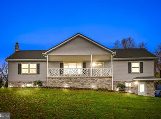 1951 Manor Rd, York, PA 17406