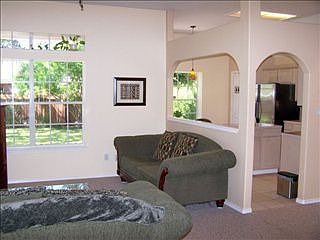 3rd image of 2316 Oriole Ave