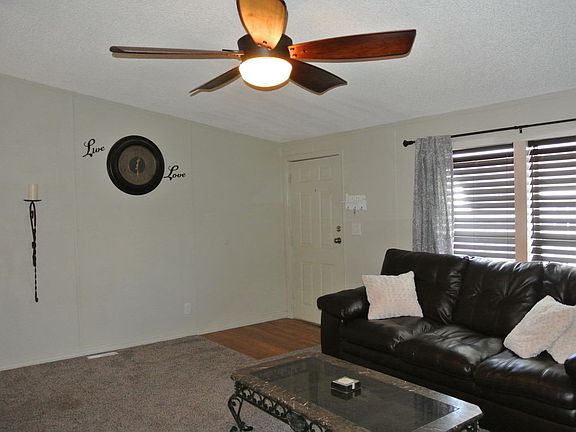 3rd image of 3132 Joyce Ln