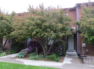 63 Hatfield St APT 2, Northampton, MA 01060