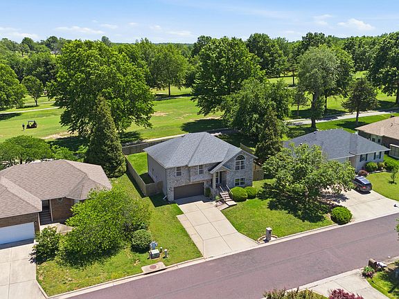 4th image of 111 Miller Way