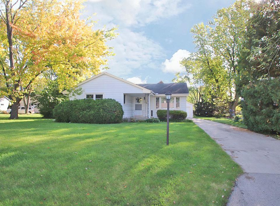 1st image of 8072 North 53rd STREET