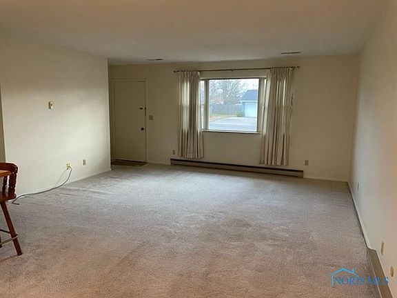 4th image of 1125 Bavarian Ln