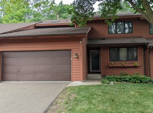 10811 53rd Ave N, Plymouth, MN 55442