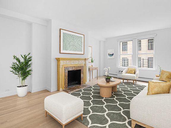 3rd image of 40 W 55th St APT 8D