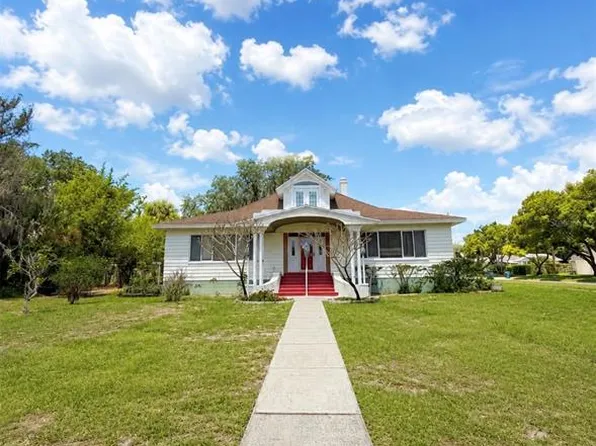 102 S Lakeshore Blvd, Lake Wales, FL 33853