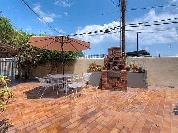 5th image of 11033 La Maida St