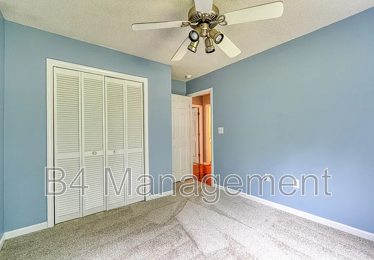 208 Cotton Creek Dr — Photo 21