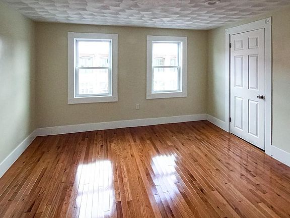 4th image of 69 Water St #1