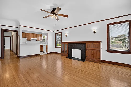 2922 E Broadway #2922 Photo 1