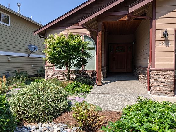 2nd image of 3322 Bristol Way