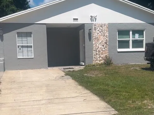 5318 N Mendenhall Dr, Tampa, FL 33603