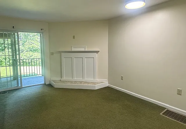 1 bed, $1,695 — Photo 3