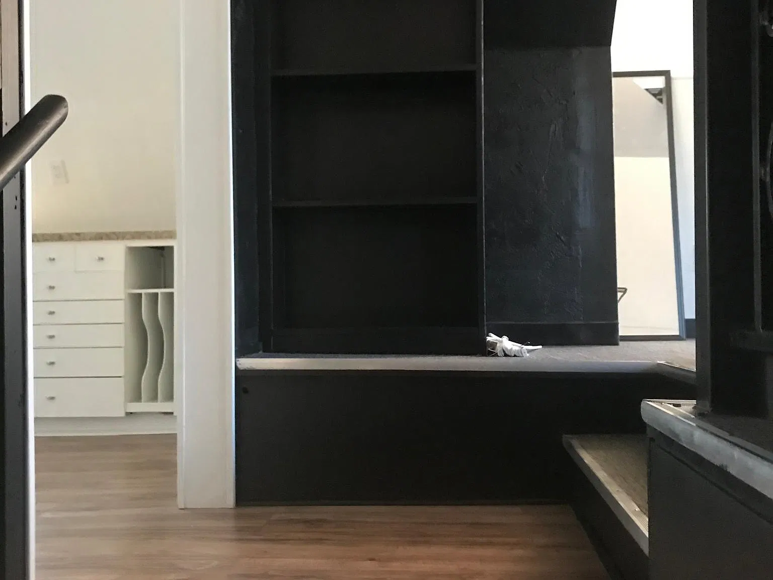 2 bed, 1000 sqft, $1,500 — Photo 1