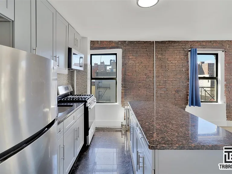 14 E 116th St #6 — Photo 3