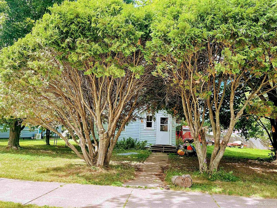 1st image of 816 Crystal Ave