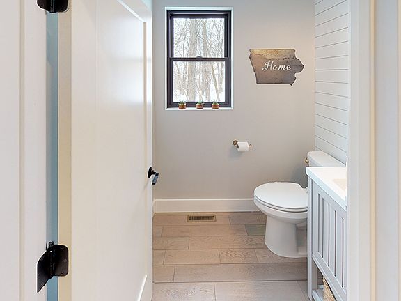 The Modern Farmhouse - Bath