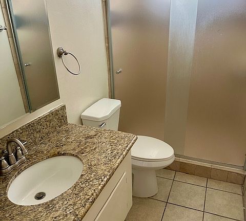 3rd image of 1941 Malcolm Ave APT 2