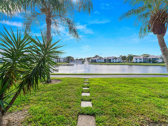 2nd image of 1108 Green Pine Boulevard #H3