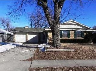 8820 S Country Club Dr, Oklahoma City, OK 73159