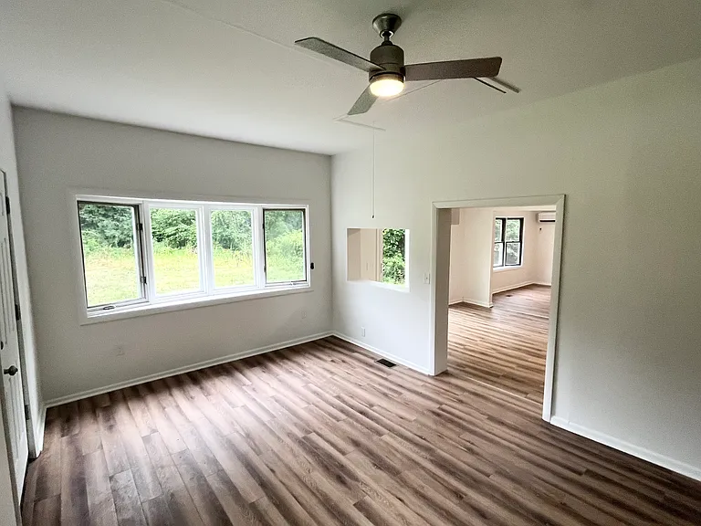 76 Gilliver Rd — Photo 10
