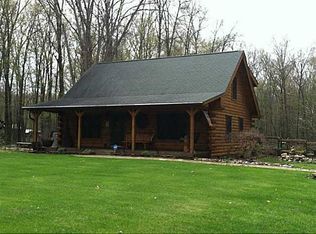 1018 S Raab Rd, Swanton, OH 43558