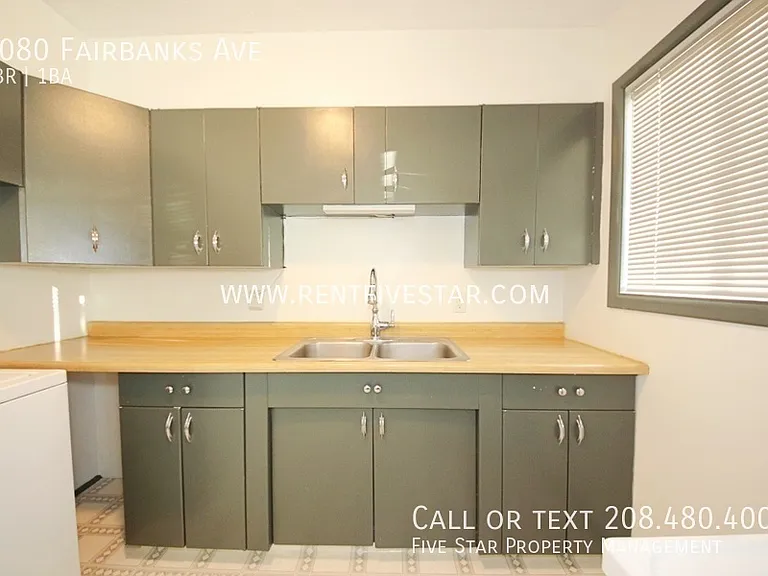 1080 Fairbanks Ave — Photo 6