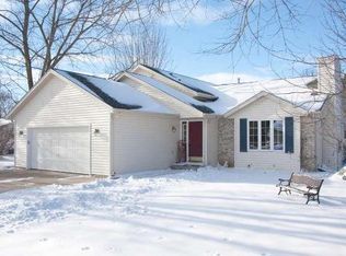 177 Edmaro St, Fredonia, WI 53021