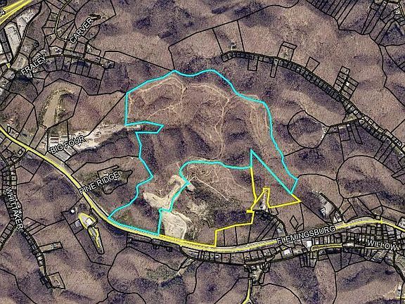 2nd image of 1100 Flemingsburg Rd