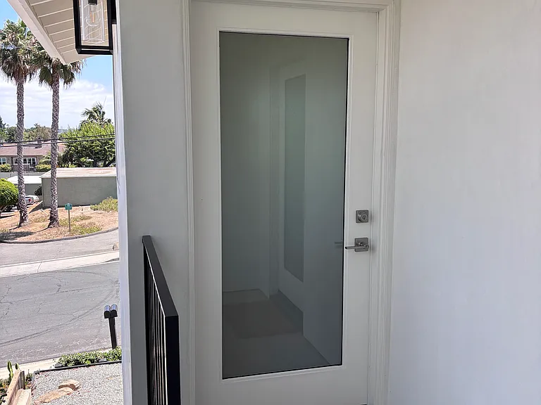 1522 Magnolia Ave — Photo 2
