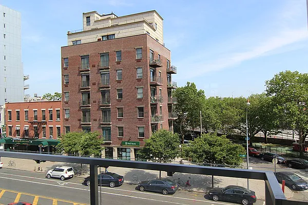 Rented by Nest Seekers International | media 49