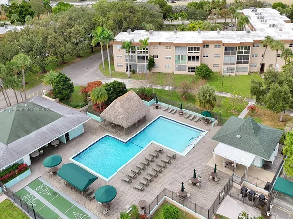 3508 SW Natura Blvd APT 304, Deerfield Beach, FL 33441