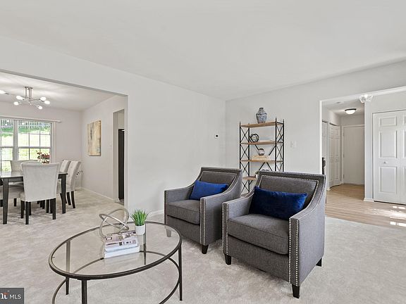 3rd image of 2506 Fallsmere Ct