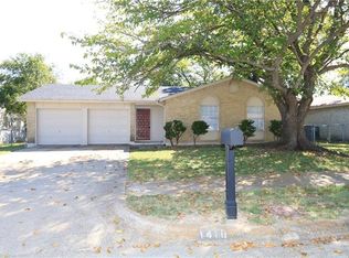 1410 Willowbrook St, Lancaster, TX 75134