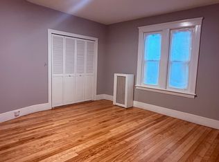 22 Plantation St #1, Worcester, MA 01604