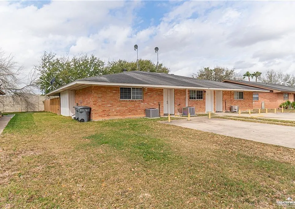 3415 N Kenyon Rd #3