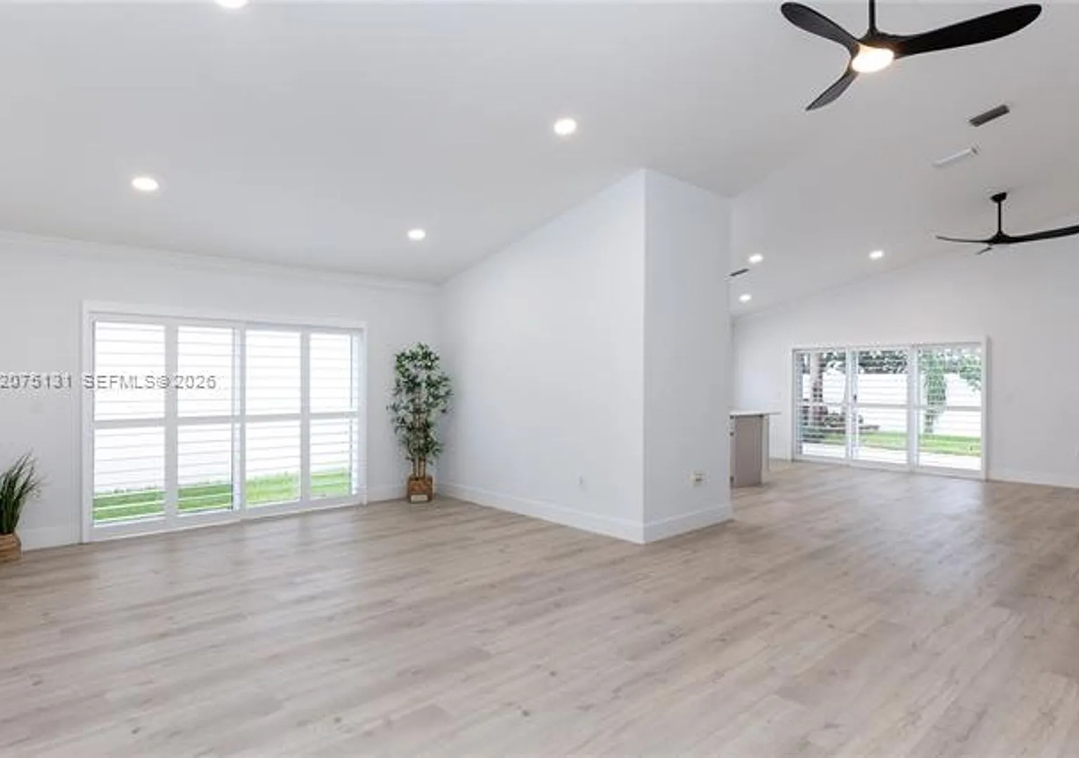 46 Gables Blvd # 46, Weston, FL 33326 — Photo 2