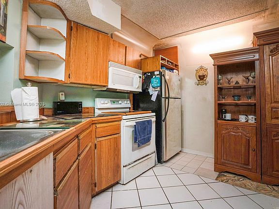 5th image of 1533 S Liberty Ave #1533K