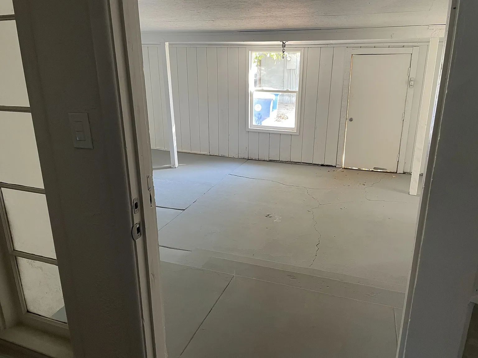 3 bed, 1200 sqft, $2,350 — Photo 4
