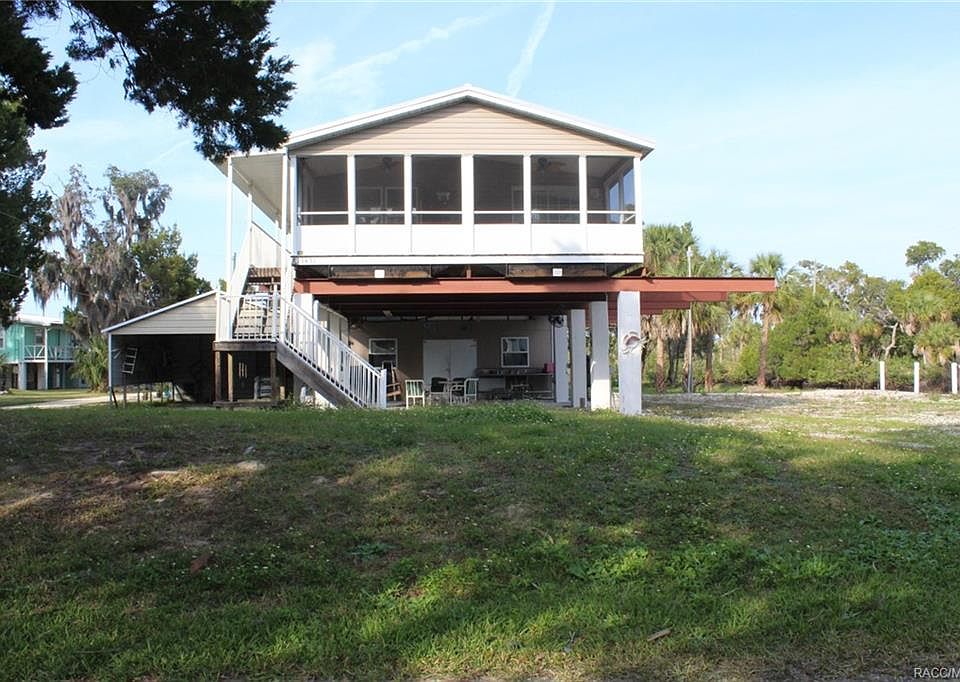 1st image of 13431 W Hillbilly Ln