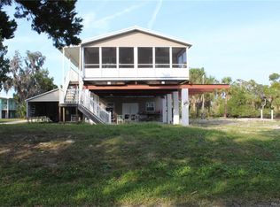 13431 W Hillbilly Ln, Crystal River, FL 34429