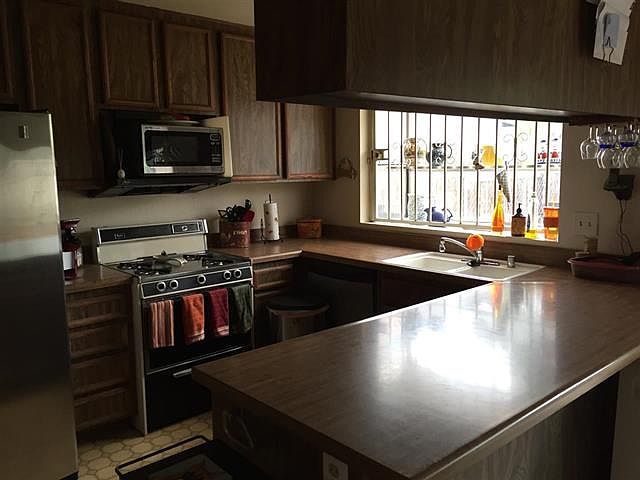 1st image of 1828 Bluehaven Ct