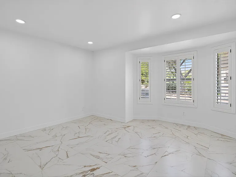 4040 E Via Del Mirlillo — Photo 19