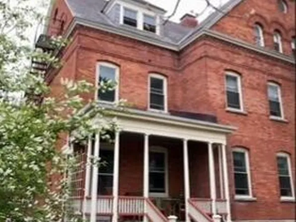 174 Us Oval, Plattsburgh, NY 12903