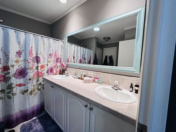 3rd image of 6421 NW 28th Ln #339