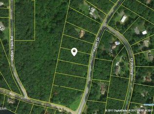 Aspen Dr, Milford, PA 18337