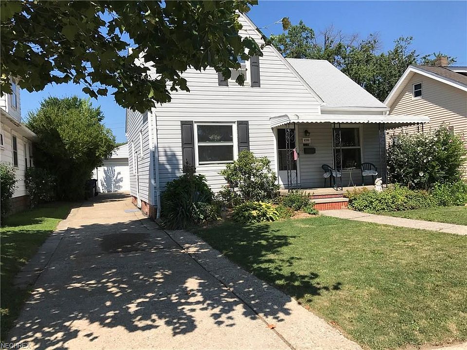 1st image of 4390 W 139th St