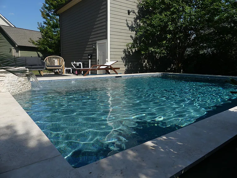 2404 Double Oaks Rd — Photo 3