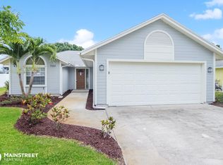 725 24th Sq, Vero Beach, FL 32962
