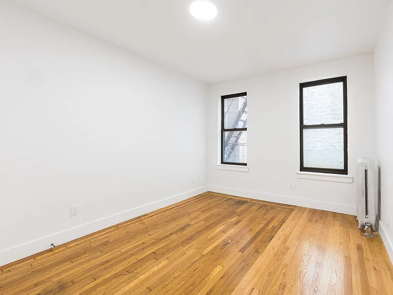 624 W 176th St #38 — Photo 14